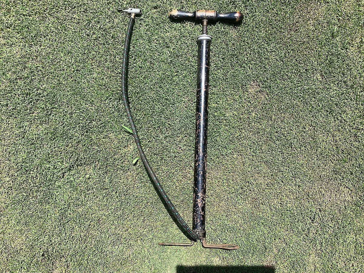 For Sale: APEX Tyre Pump, Made in England